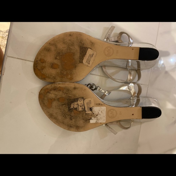 Sandals - Picture 3 of 3